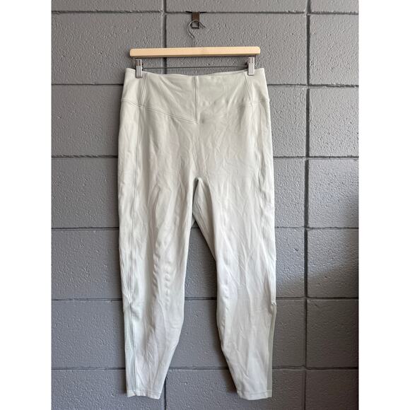 Women's le Ore x Revolve Andria 7/8 Mesh Leggings size XL in Sky Athleisure - Picture 2 of 5